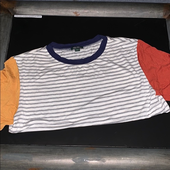 tshirt - Picture 2 of 2